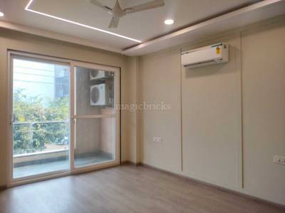 Buy 4 BHK Flat in Ardee City