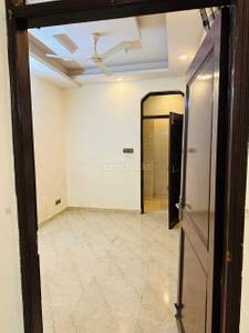 3BHK Builder Floor Apartment for Resale in Chattarpur
