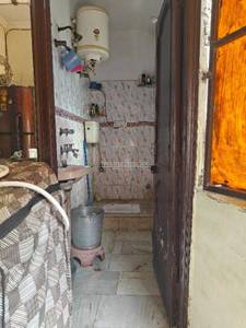 1BHK Residential House for Rent in Sector 6 Rohini