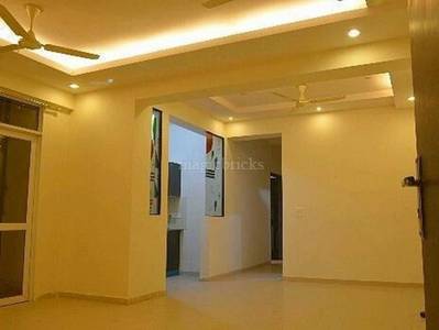 Buy 2 BHK Flat in Sector 77