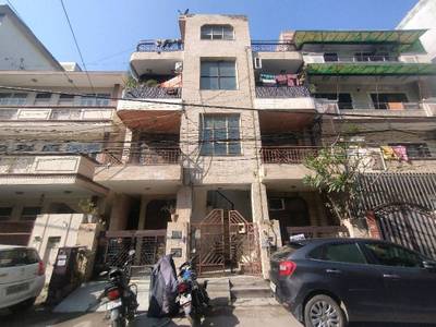 4BHK Builder Floor Apartment for New Property in Rajouri Garden 4BHK Builder Floor Apartment for New Property in Rajouri Garden