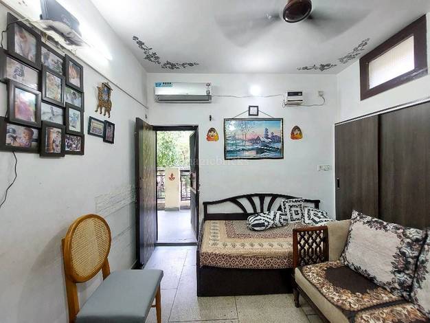 BHK Flats in Sector 23 Rohini, New Delhi: 35+ Flats Apartments