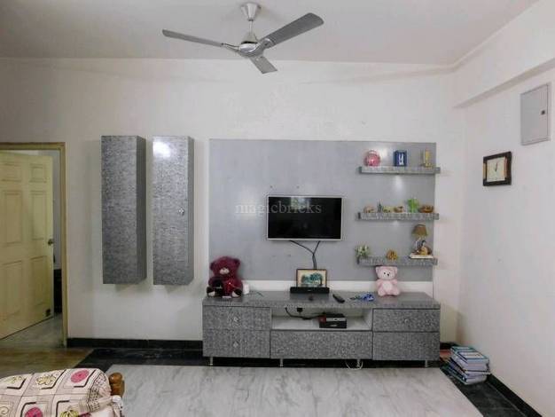 BHK Flats in Lingampally Serilingampalle, Hyderabad: 13+ Flats