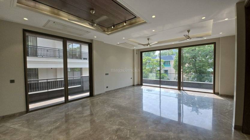 Flats in Som Vihar, New Delhi 8+ Apartments by BHK Budget