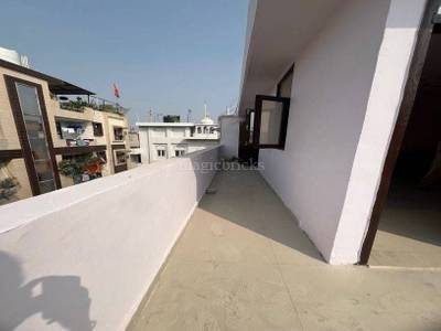 1BHK Builder Floor Apartment for Rent in Block A Pandav Nagar 1BHK Builder Floor Apartment for Rent in Block A Pandav Nagar