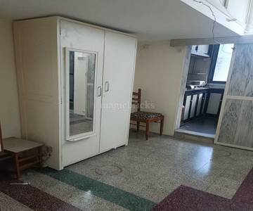 1BHK Multistorey Apartment for Rent in Dadar East 1BHK Multistorey Apartment for Rent in Dadar East