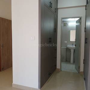 3BHK Multistorey Apartment for Rent in Golf View Condos at Sector 19B Dwarka 3BHK Multistorey Apartment for Rent in Golf View Condos at Sector 19B Dwarka