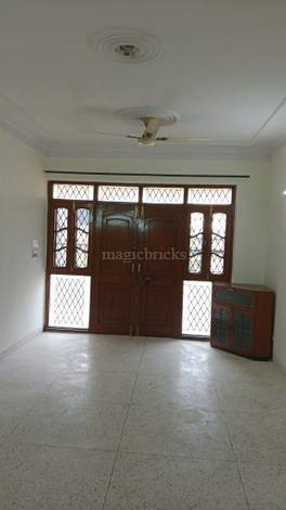 Flats in Mayur Vihar 1, New Delhi 145+ Apartments by BHK Budget