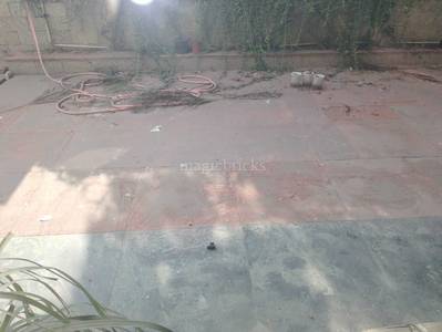 Buy  6 BHK  Villa in  Sector 30   Noida
