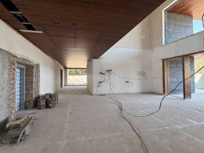 Buy 6 BHK Villa in Sultanpur New Delhi Buy 6 BHK Villa in Sultanpur New Delhi