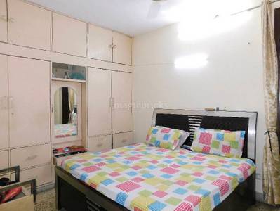 2 BHK Flat in 