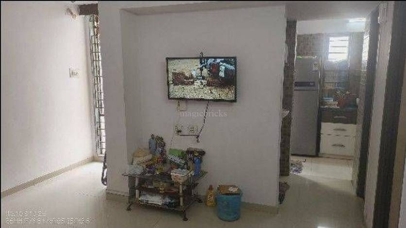 BHK Flats in 132 Feet Ring Road, Ahmedabad: 62+ Flats Apartments