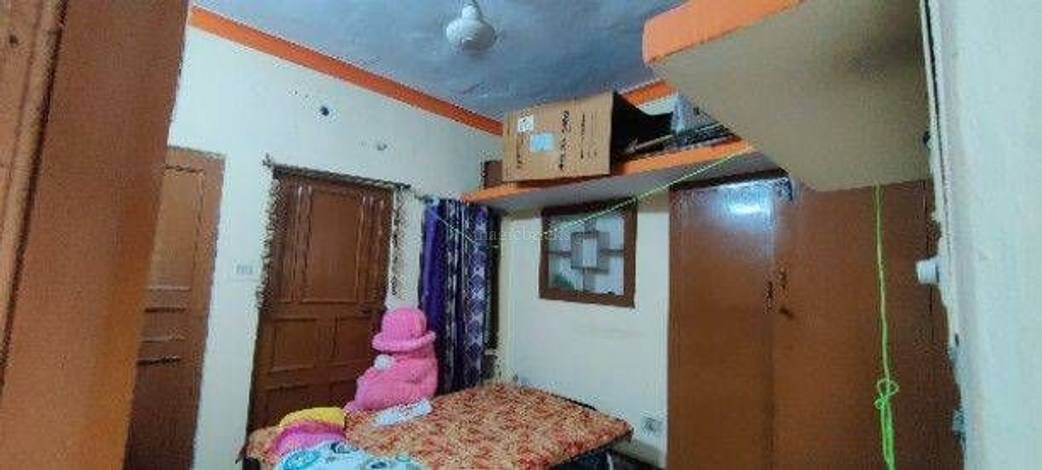 House for Sale in Yamuna Vihar, New Delhi 18+ Independent House