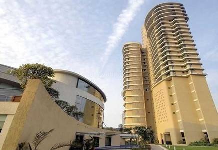 4 BHK Semi Furnished in Kalpataru Horizon, Worli