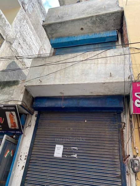Commercial Showroom For Sale in Sadar Bazar, Gurgaon