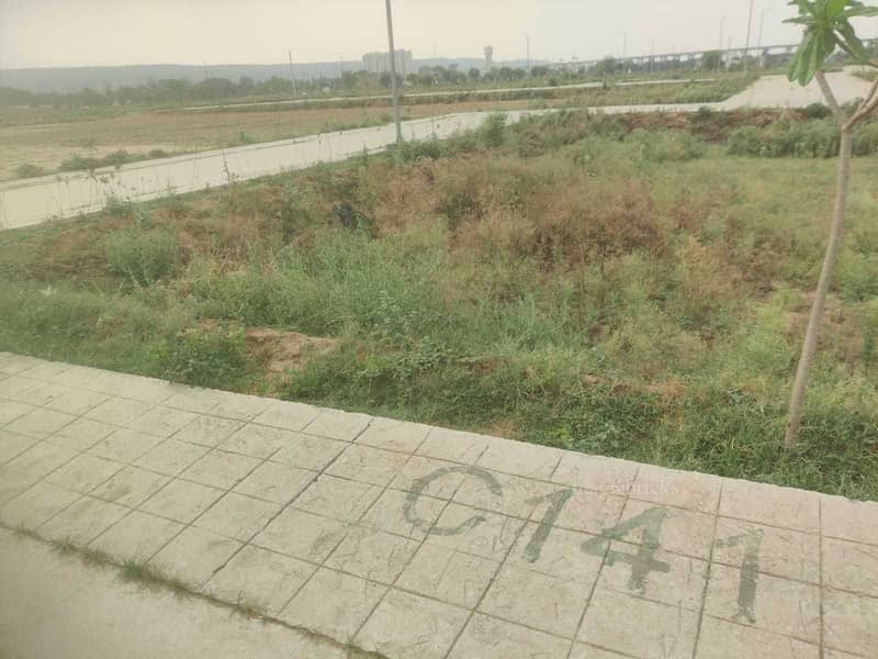 125 Sqyrd Plot For Sale in Raheja Akshara, Sector 14 Sohna, Gurgaon