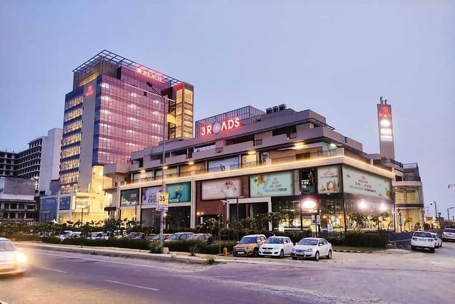 Commercial Shop For Sale in Reach 3 Roads, Sector 70, Gurgaon