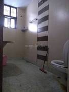 5BHK Builder Floor Apartment for Resale in Block D Sector 50 - Photo 18