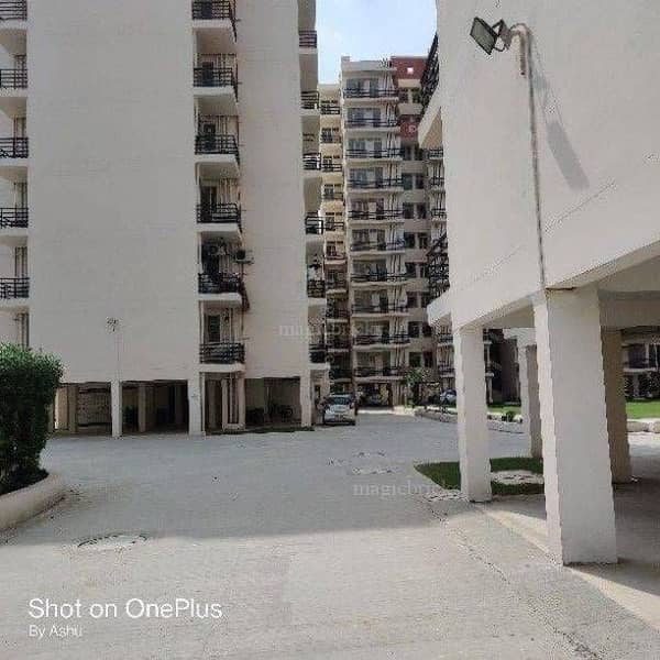 1 BHK Flat 400 Sq-ft For Rent in Lotus Homz, Sector 111, Gurgaon