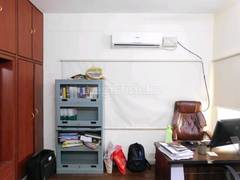 4BHK Residential House for Resale in Banjara Hills, NH 9