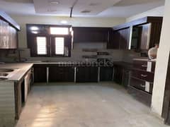 Multistorey Apartment for Resale in Fateh Nagar, Janakpuri - Photo 2