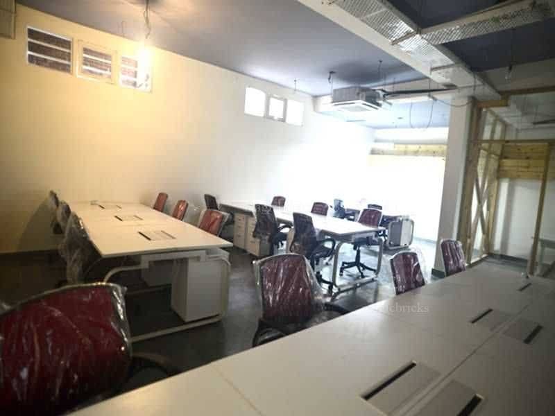 4000 Sq-ft Commercial Office Space For Rent in Udyog Vihar Phase 5, Gurgaon