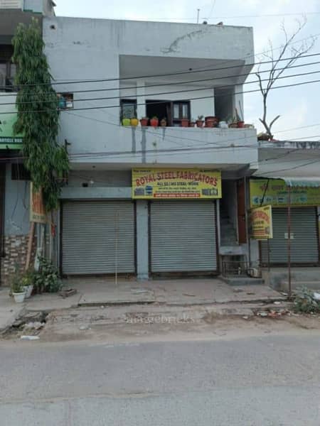 Commercial Shop 300 Sq-ft For Rent in New Palam Vihar Phase 3, Gurgaon