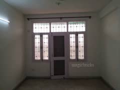 3BHK Multistorey Apartment for Rent in Roop Villa Apartment at Sector 19 Dwarka - Photo 1