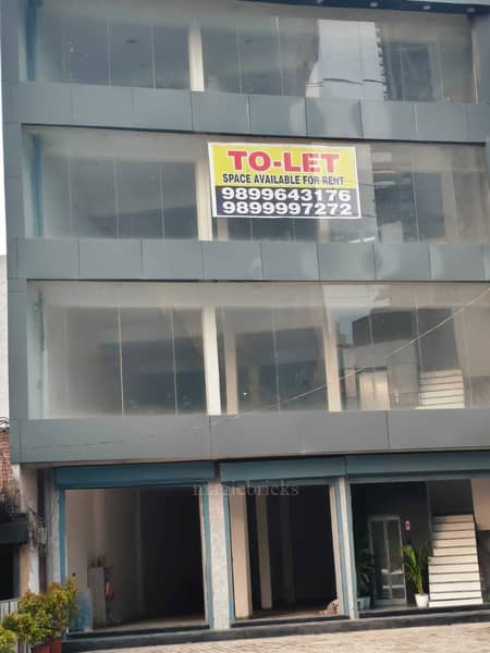 Commercial Shop 1500 Sq-ft For Rent in RR colony, Gurgaon