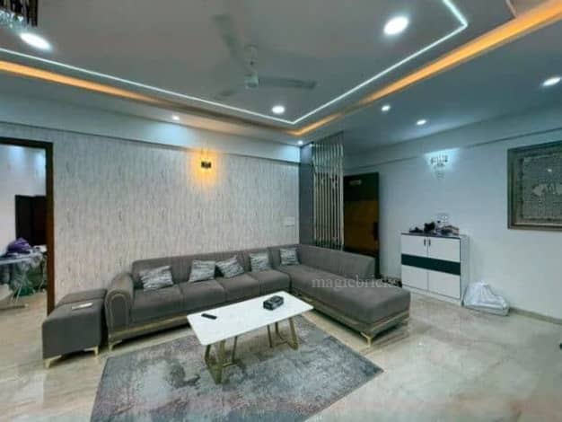 3BHK in Richmond Town