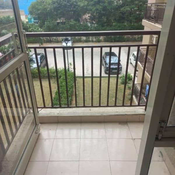 2 BHK Flat 1352 Sq-ft For Rent in Shree Vardhman Flora, Sector 90, Gurgaon