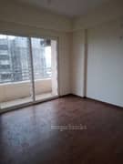 3BHK Multistorey Apartment for Rent in Wave Amore at Sector 32, Noida City centre Metro - Photo 7