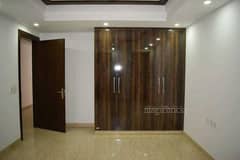 4BHK Multistorey Apartment for Rent in Greater Kailash 1 - Photo 3