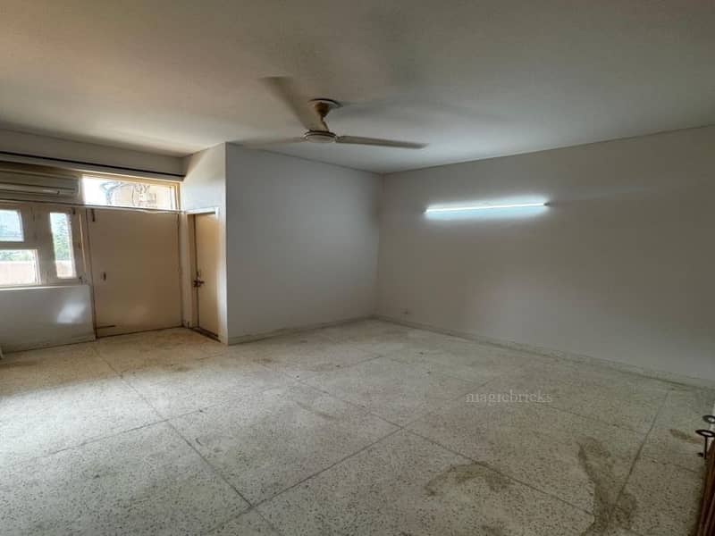 3 BHK Flat 1650 Sq-ft For Rent in Oasis Society, Sector 55, Gurgaon