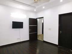 3BHK Multistorey Apartment for Rent in Phase 2 Chattarpur Enclave - Photo 4
