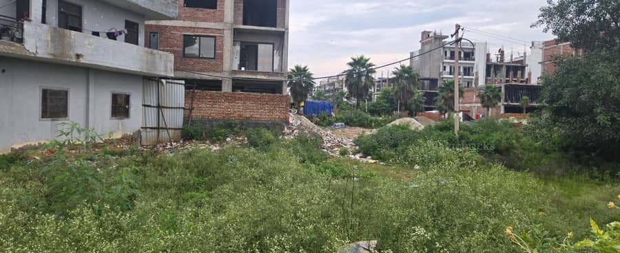225 Sqyrd Plot For Sale in Ansal Versalia Phase A2, Sector 67A, Gurgaon