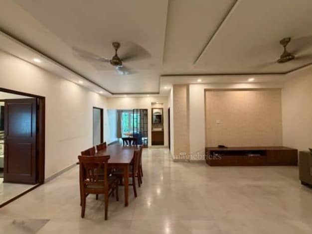 3BHK in Richmond Town