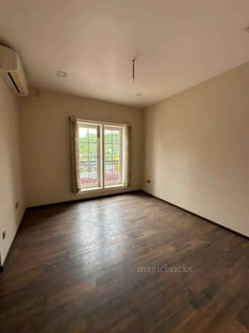 3BHK in Richmond Town