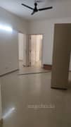 4BHK Builder Floor Apartment for Rent in Emaar Emerald Hills at Sector 65 - Photo 17