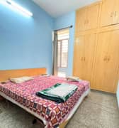 3BHK Multistorey Apartment for Rent in Arun Vihar at Sector 28, Noida Sector 18 Metro - Photo 8