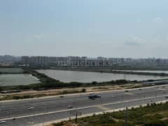 3BHK Multistorey Apartment for Resale in Vatika Sovereign Apartments at Sector 99 - Photo 3