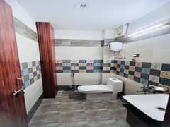 2BHK Builder Floor Apartment for Rent in Block C Phi 3 - Photo 6