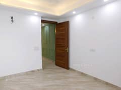 2BHK Multistorey Apartment for Resale in Chattarpur - Photo 4