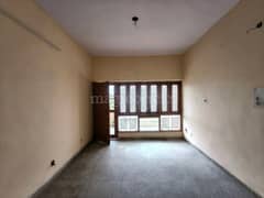 2BHK Multistorey Apartment for Rent in Sector 13 Rohini - Photo 1