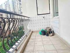 3BHK Multistorey Apartment for Rent in Sunshine Helios at Sector 78 - Photo 9