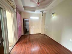 3BHK Multistorey Apartment for Rent in Sunshine Helios at Sector 78 - Photo 3