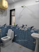 2BHK Multistorey Apartment for Rent in Arun Vihar at Arun Vihar, Sector 37, Golf course Metro - Photo 12