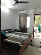 2BHK Multistorey Apartment for Rent in Arun Vihar at Arun Vihar, Sector 37, Golf course Metro - Photo 3