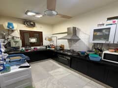 3BHK Builder Floor Apartment for Rent in Rwa GK 1 at Greater Kailash 1 - Photo 2