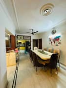 4BHK Builder Floor Apartment for Resale in Phase 2 DLF - Photo 11
